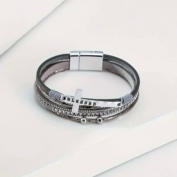 Charm Bracelet Faux Leather Black or White Silver Cross - Picture 4 of 8